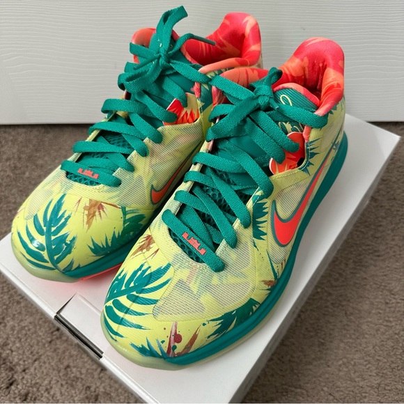 Special edition New w/box Nike Lebron IX Low Shoes,Men’s 7.5- Women’s size 8.5/9 - Picture 4 of 16